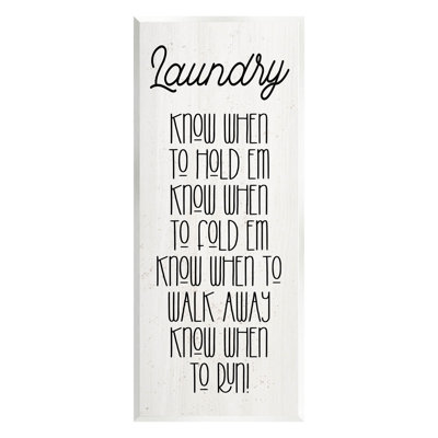 «Know When To Run Funny Laundry» par Lil 'Rue - impression sans cadre sur panneau de fibres à densité moyenne