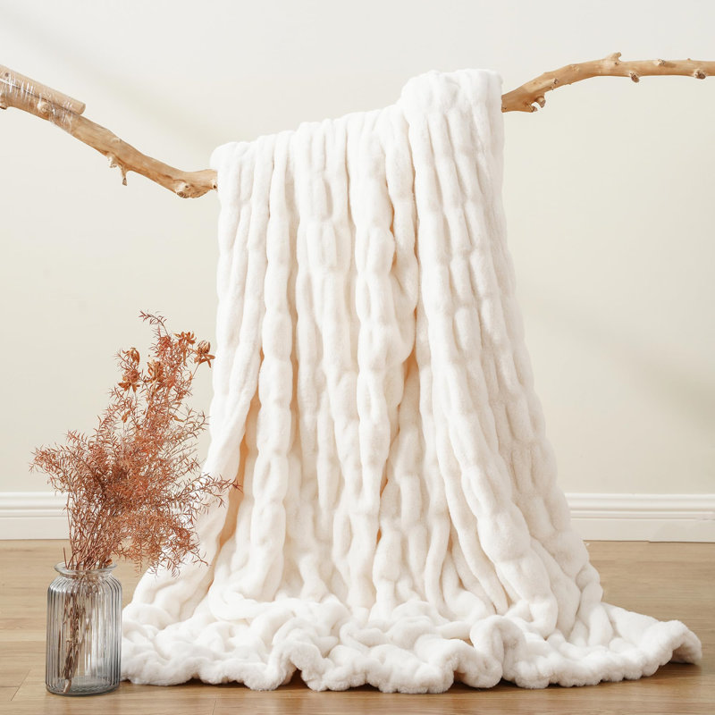 Blondun Throw Blanket