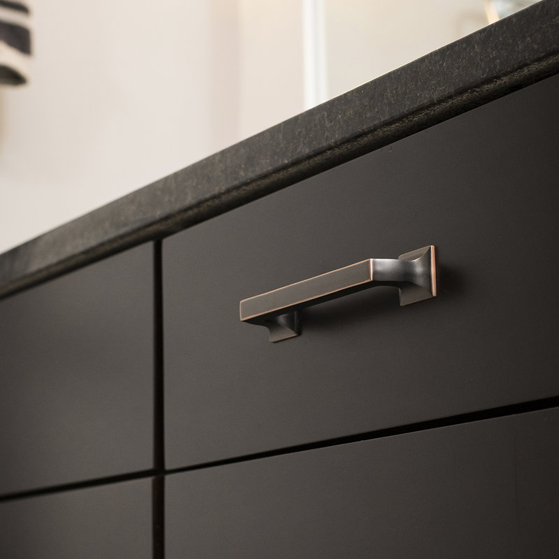 Poignée Studio Collection - Poignée d'armoire de centre à centre en bronze huilé de 3 po - Quincaillerie transitionnelle pour tiroirs et armoires