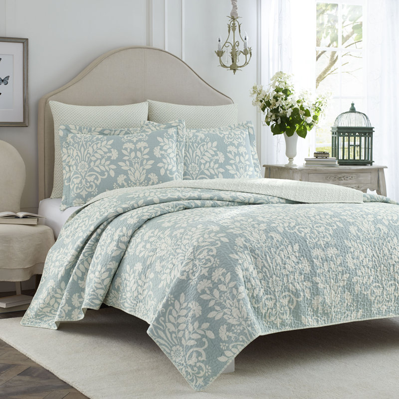 Laura Ashley Rowland Cotton Reversible Quilt Set, Twin Coverlet + 1 Standard Sham, Light Blue