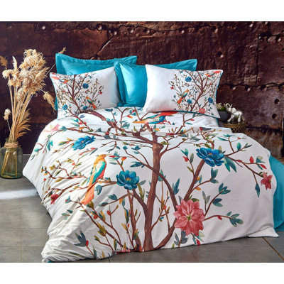 Duvet Cover Set with Pillowcases Included