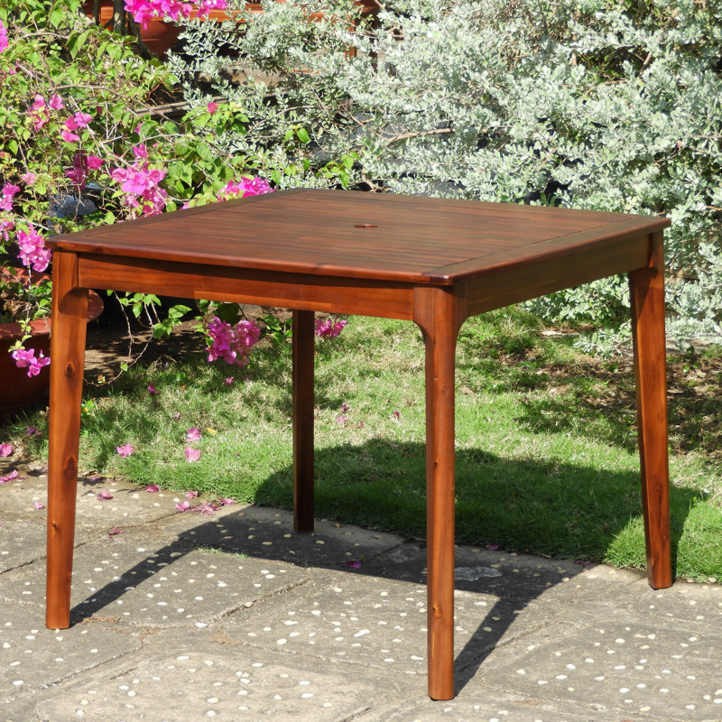 Table de salle à manger en bois Dannan