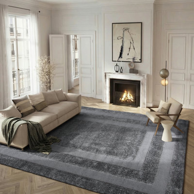 Assar Geometric Gray Area Rug