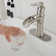 Single-Hole Single-handle Bathroom Faucet with Drain Assembly