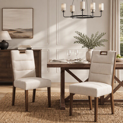 Ensemble de 2 chaises de salle à manger rembourrées sans accoudoirs avec tissu beige et structure en bois d'hévéa fini noyer pour plus de confort et de style