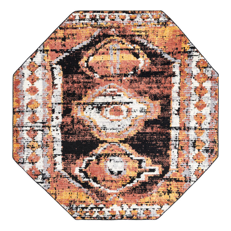 Ithalia Oriental Indoor Rug, Octagon 7'10" x 7'10"