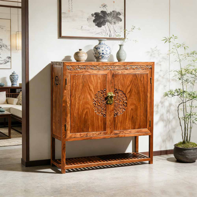 Chinese-style breathable shoe cabinet