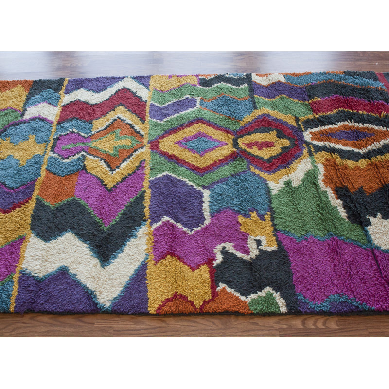 Manderson Hand Knotted Indoor Rug, 6' x 9'