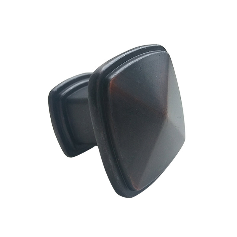 1 1/4 Length Square Knob Multipack, Brown