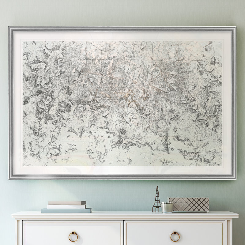 Frosty II - reproduction d'art sur toile, H 26,5 po x l 36,5 po x P 1,5 po, Encadrement argenté