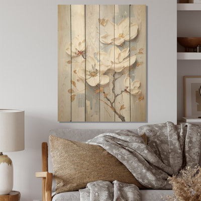 «Magnolias I» peint en bleu et blanc sur bois de pin naturel