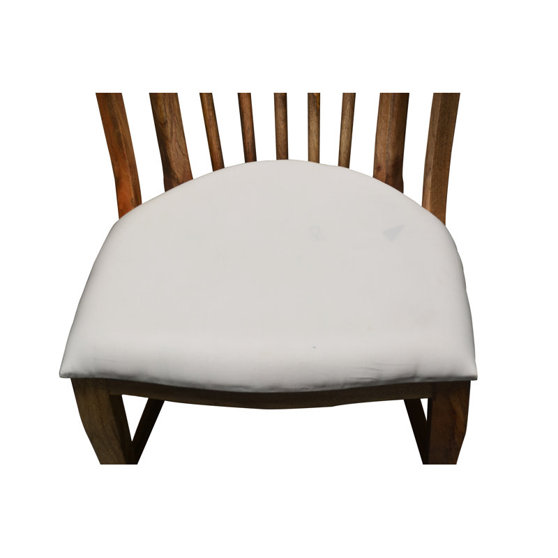 Chaise de patio avec coussin Delantae