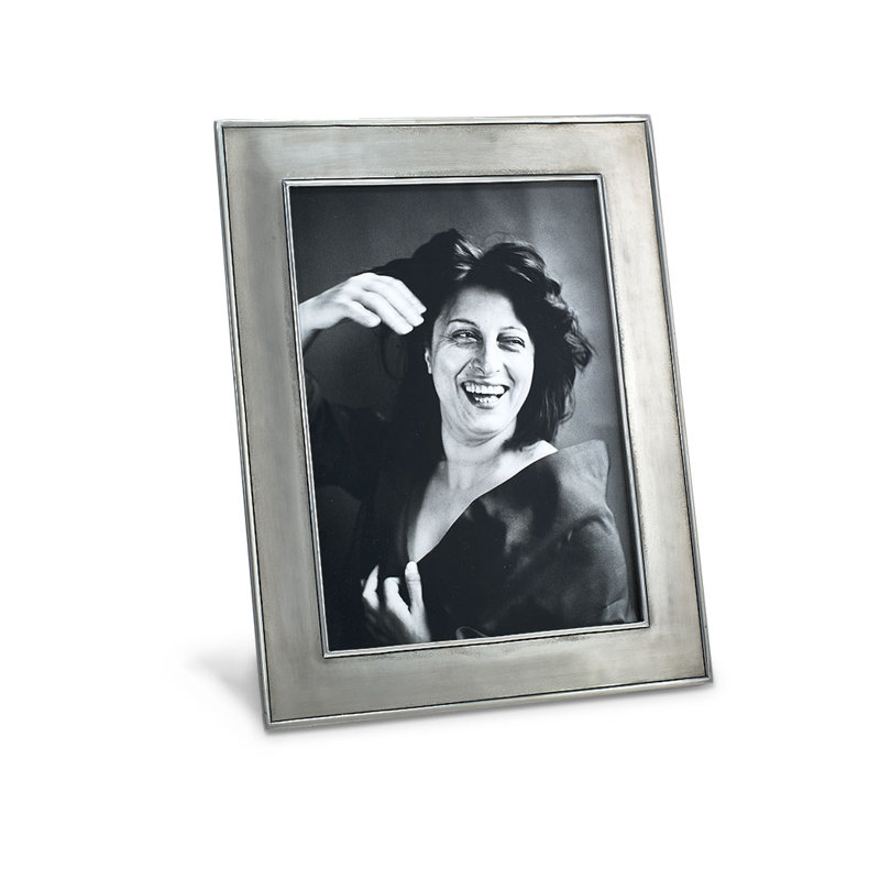 Lombardia Rectangle Frame, Easel Back, 9.2" x 12.8"