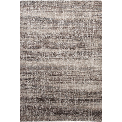 Tapis beige touffeté Quesinberry