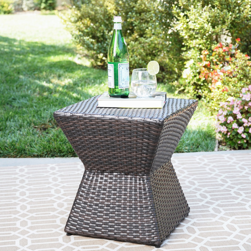 Table d'appoint géométrique extérieure, diamètre 40,6 cm (16 po), couleur marron, hauteur 45,7 cm (18 po), aucun assemblage requis