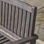 Banc d'extérieur en bois massif à bascule Campton-1662783000