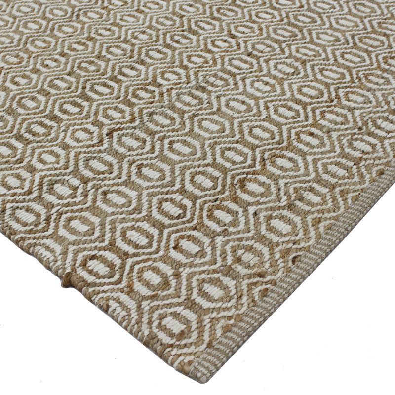 Geometric Area Rug in White/Brown, Rectangle 5' x 8'