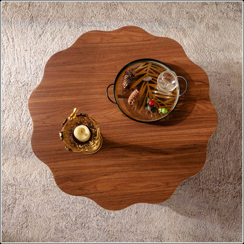 Table basse moderne à bord festonné avec grain de bois en bois aggloméré noyer, facile à assembler pour le salon et la chambre à coucher
