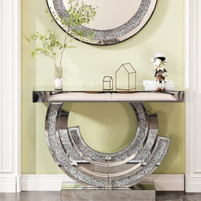 Console moderne avec losange concassé en forme de 3c, centre en miroir argenté pour espace de vie principal, miroirs de haute qualité, bords incurvés de miroir polis à la main, base audacieuse