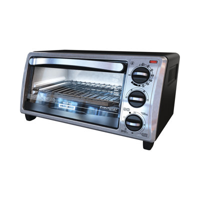 Four grille-pain à 4 tranches en acier inoxydable et intérieur courbé Black + Decker pour une pizza de 9 pouces