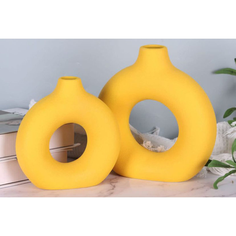 Criselle Ceramic Table Vase, 15cm H x 20cm W x 4cm D, Yellow