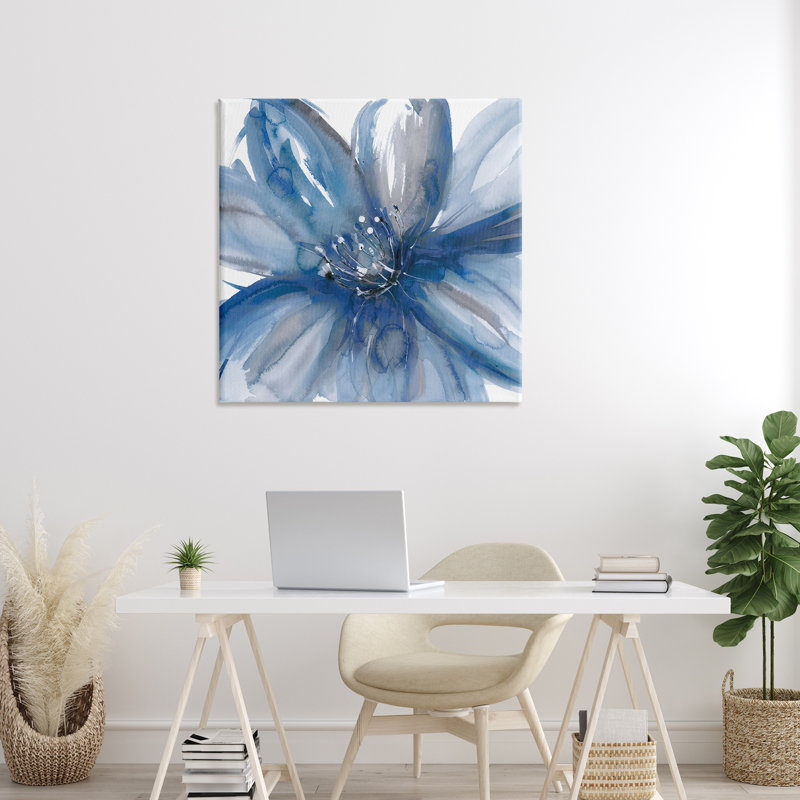 Toile «Blue Beauty Blossom», conception par Rebecca Meyers, H 36 po x l 36 po