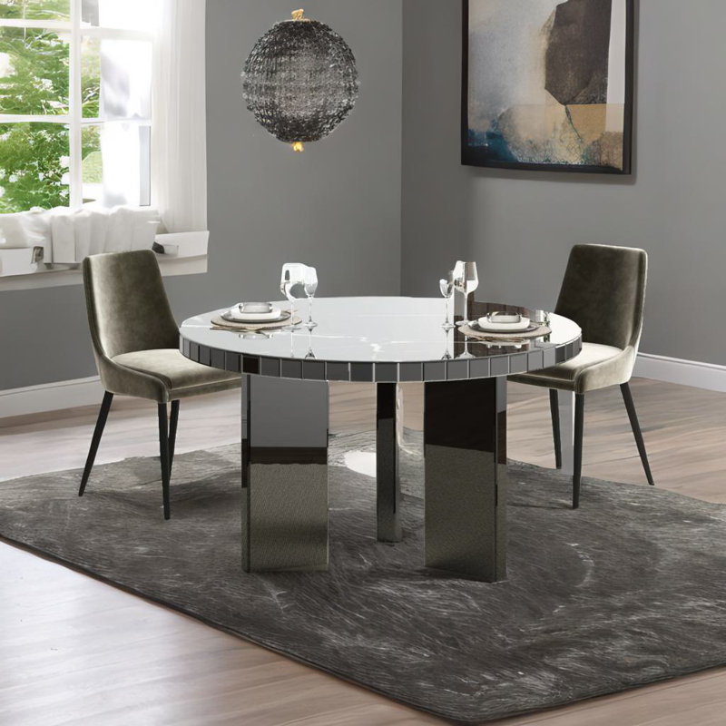 Table de salle à manger en faux marbre