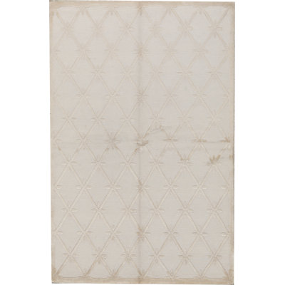Hand-Knotted High-Quality Beige Area Rug