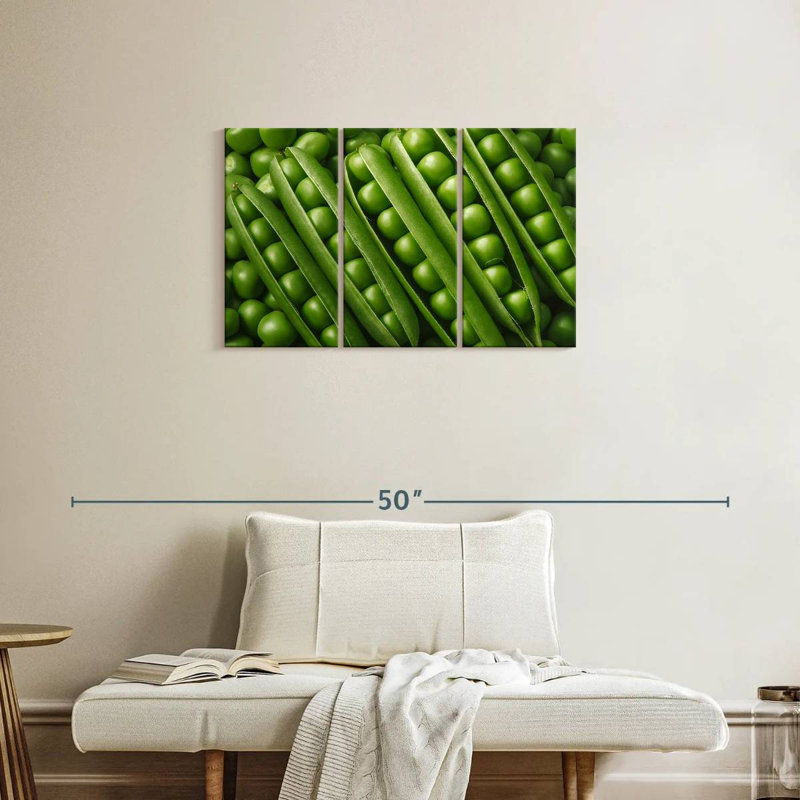 Yarlin Peas, 20" H x 33" W