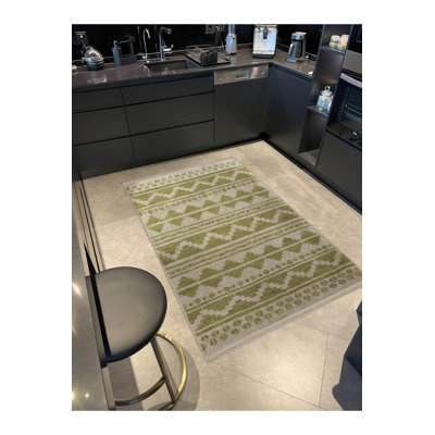 Green Themed Ethnic Traditional Motif Patterned Creative Vintage Decorative Rug