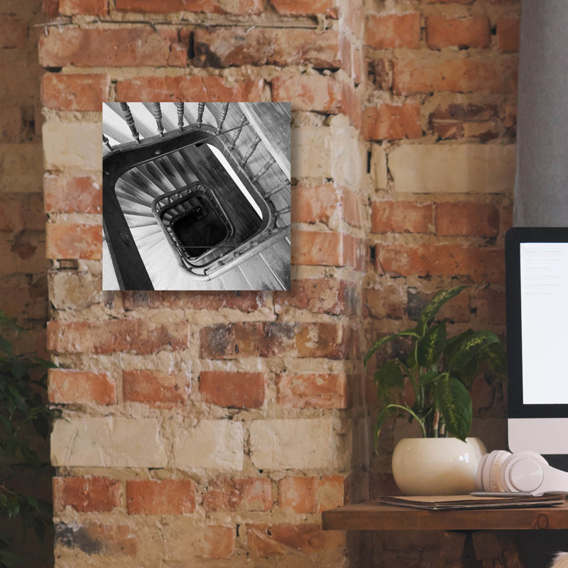 "Escalier en colimaçon n ° 8" par PhotoINC Studio, H 12 po x l 12 po x P 0,75 po