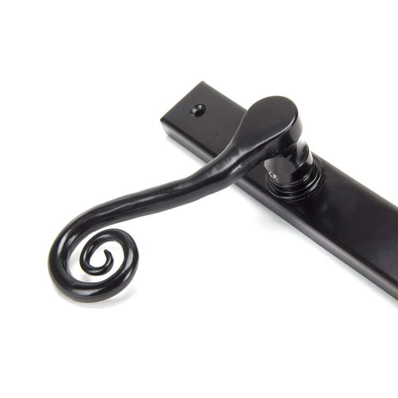 Monkeytail Lock Left Hand Door Handle, Black, Right