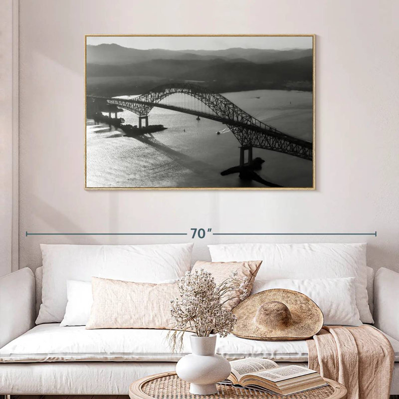 Pont des Amériques, Cadre flottant en bois naturel, 46 po x 31 po