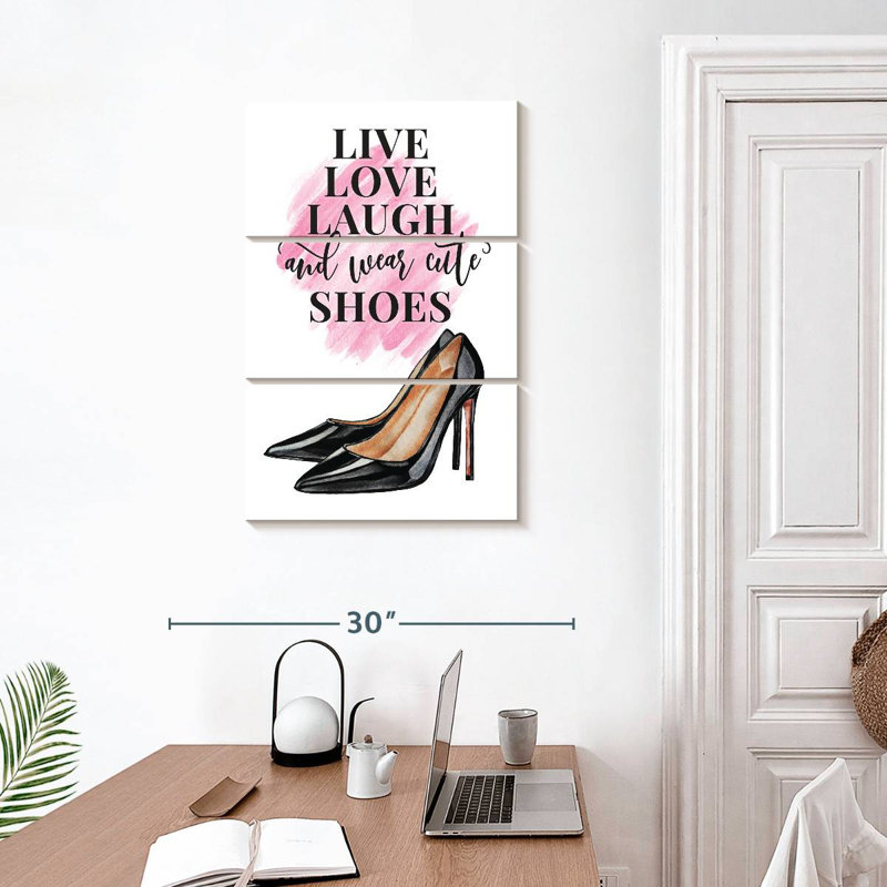 Tergel Live Laugh Love Shoes, typographie, H 32 po x l 20 po