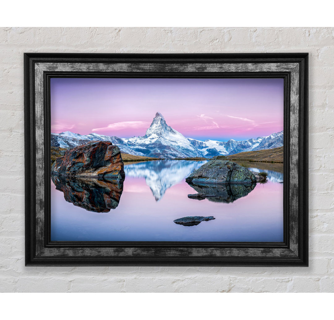 Gerahmtes Leinwandbild Snow Mountain Reflections