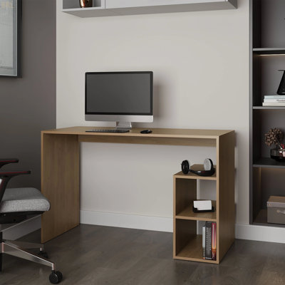 Bureau d'ordinateur en chêne naturel avec rangement ouvert