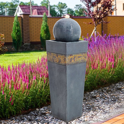 Spaldings Weather Resistant Floor Fountain with Light