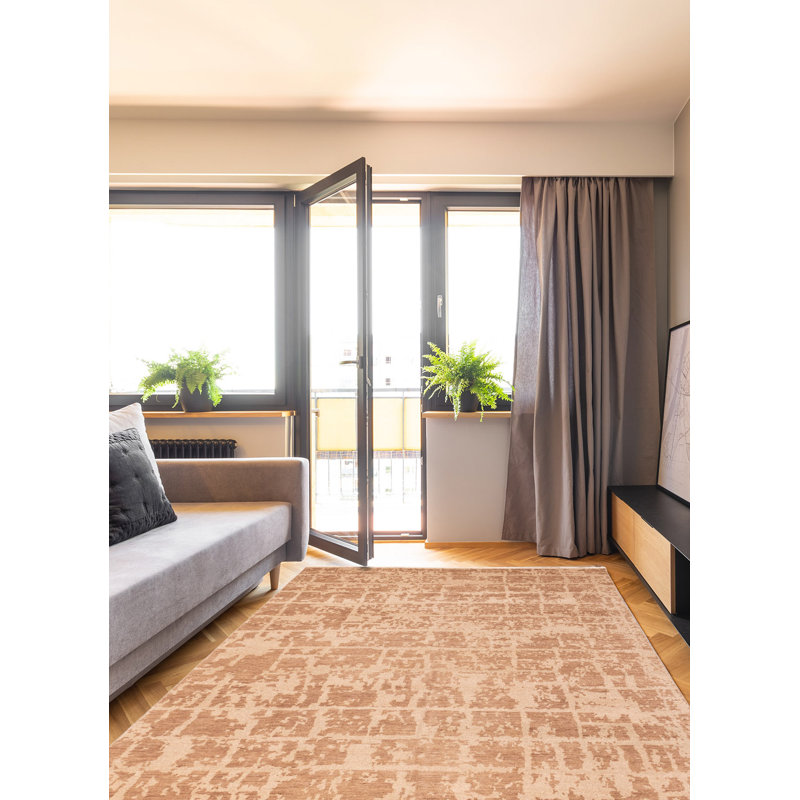 Tapis brun clair Legacy 7 pi 11 po x 10 pi 2 po