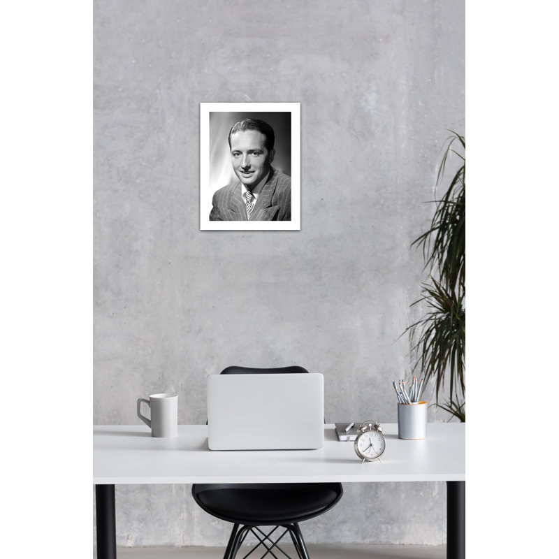 Gros plan sur Robert Clarke - photographie, H 10 po x l 8 po