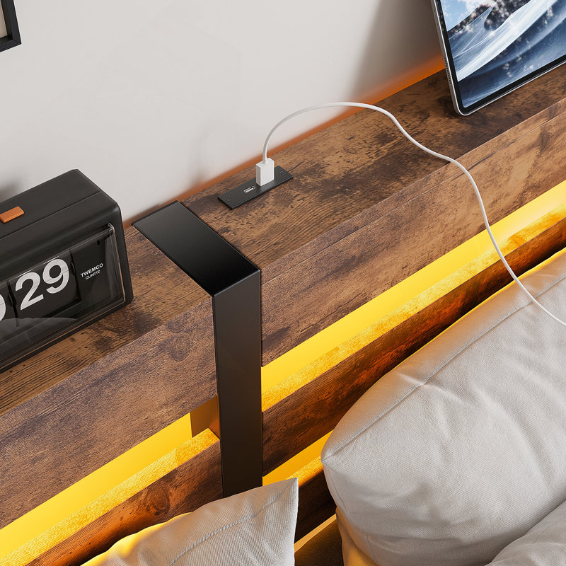 Structure de lit plateforme en métal avec tête de lit grand, ports USB, lumières DEL RVB, rangement, aucun sommier nécessaire, brun rustique