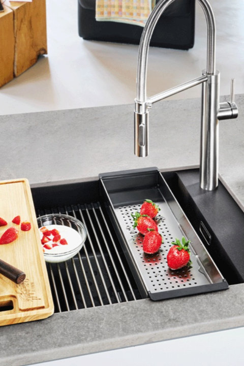 Strainers, Colanders & Salad Spinners