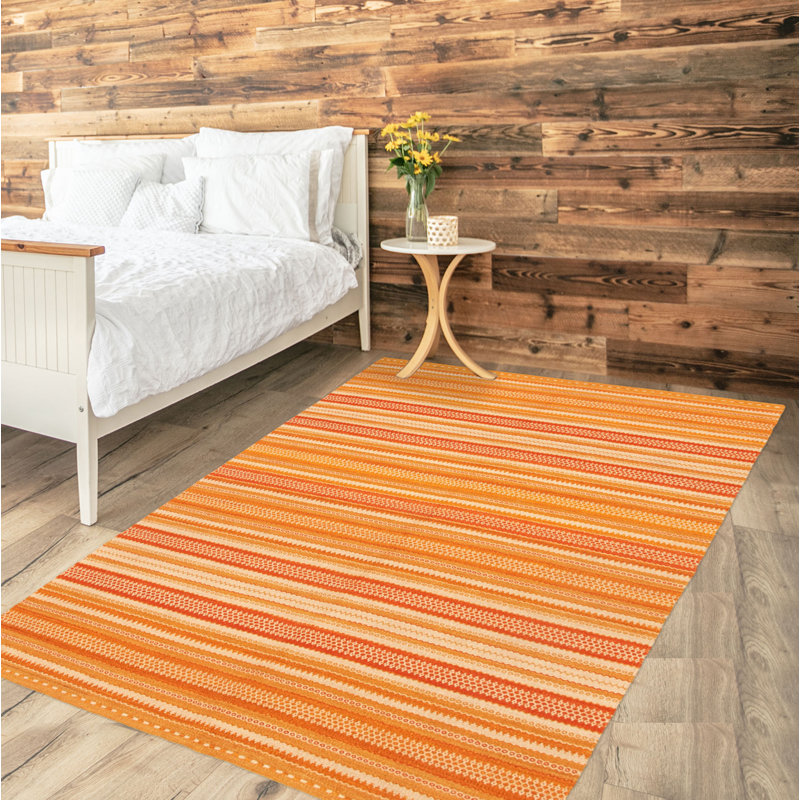 Tapis jaune à rayures en laine tissé à plat Gunnhild