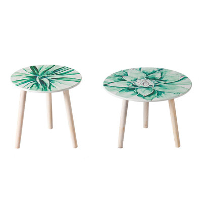 2 tables d'appoint inspirées de la nature - aquarelle de plantes grasses ajoutent une touche d'élégance à votre vestibule blanc et 2 plateaux décoratifs