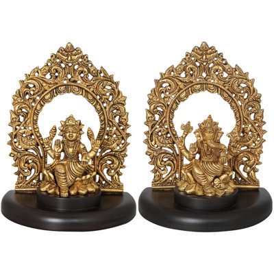 Figurines & Sculptures