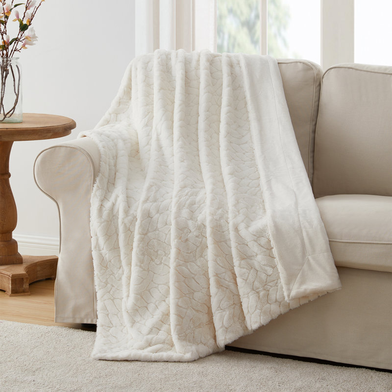 Pejsach Machine Woven Throw Blanket, Ivory