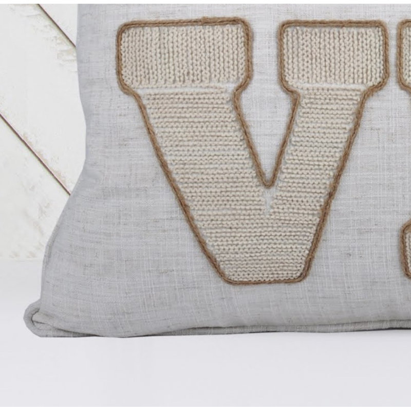 Coussin décoratif brodé LOVE - citrouille beige rustique