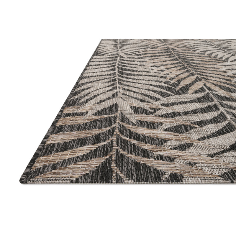 Wycoff Geometric Indoor / Outdoor Rug, Rectangle 7'10" x 10'9"
