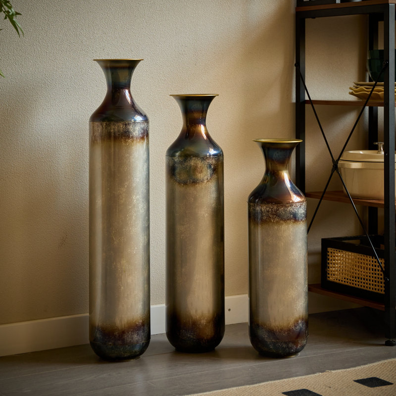 Ensemble de 3 vases en métal forgés à la main, Doré / Blanc