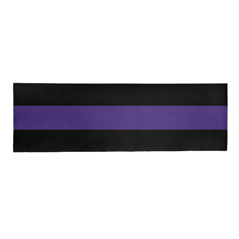 Tapis mauve/noir, Tapis de couloir 2 pi 6 po x 8 pi
