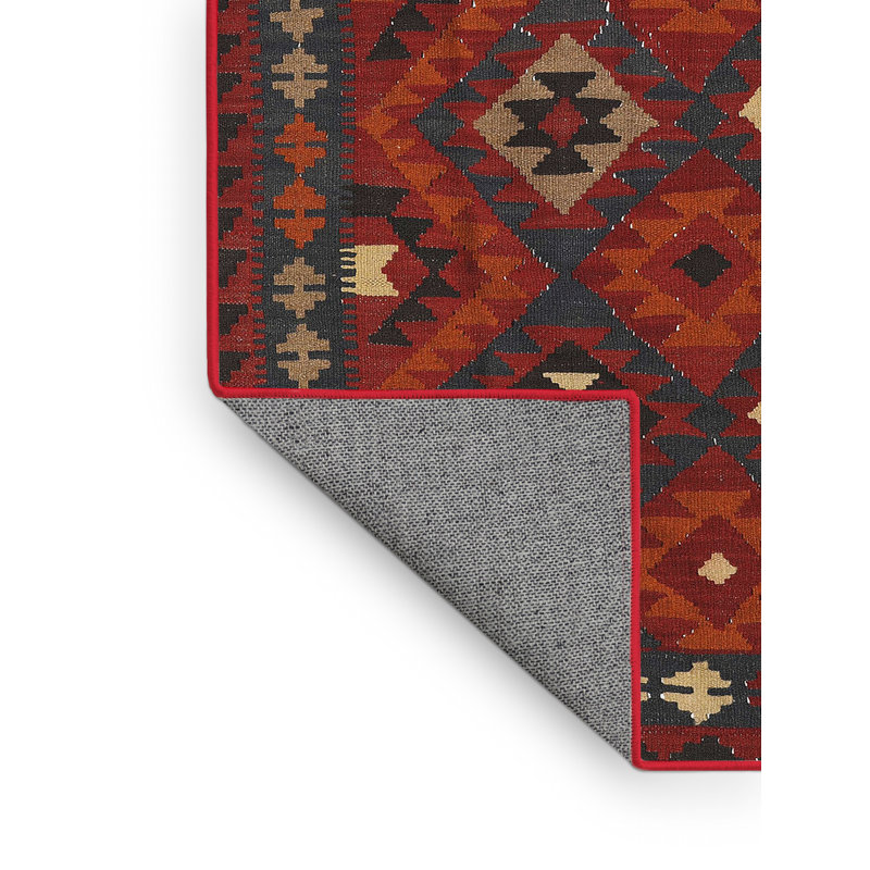 Oriental Indoor Rug, Rectangle 5' x 8'